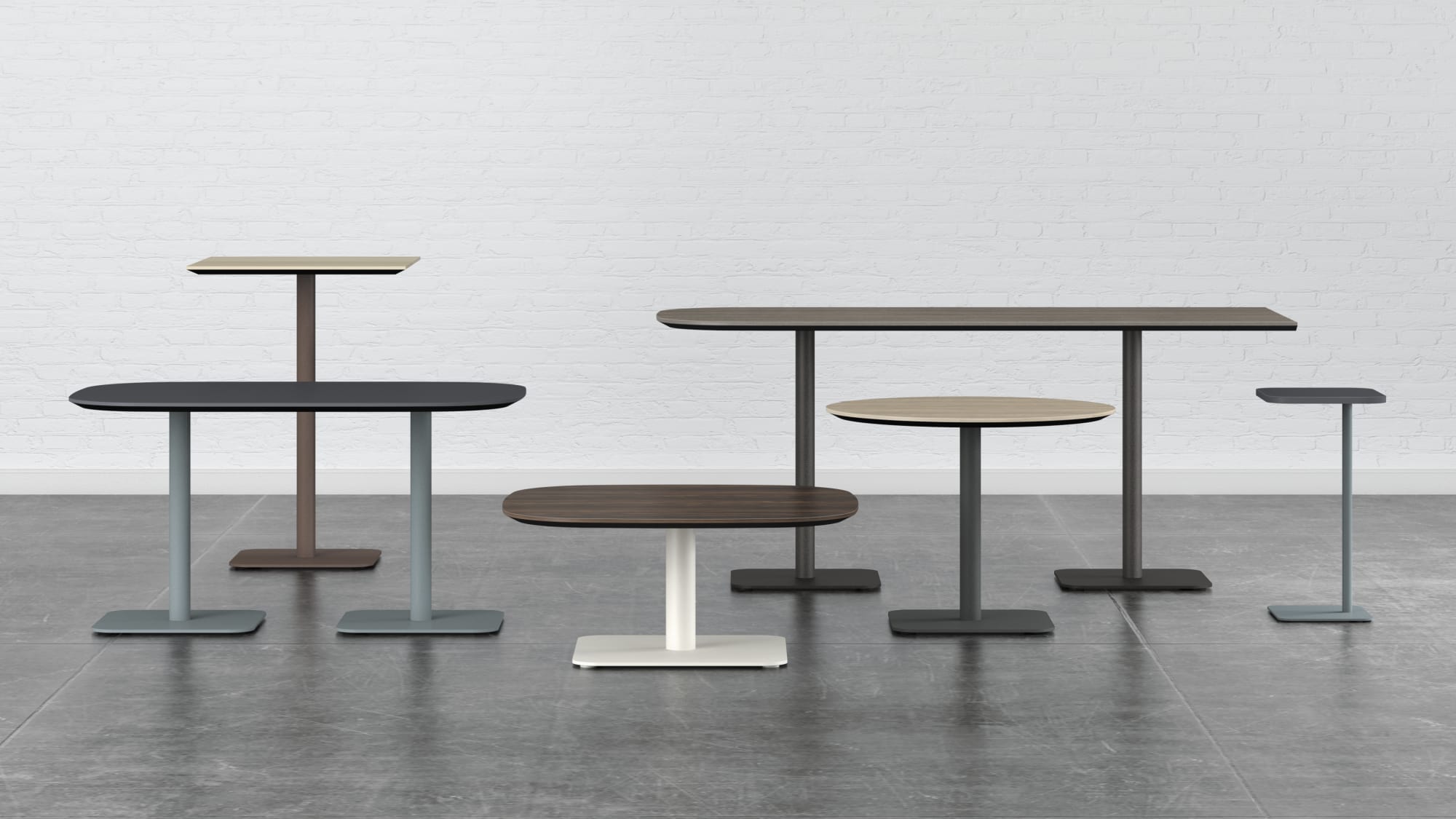 Flexible pull-up tables in a collaborative office