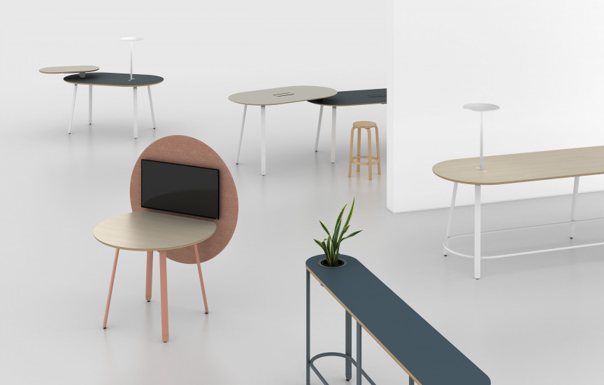 Mobile work table with seating