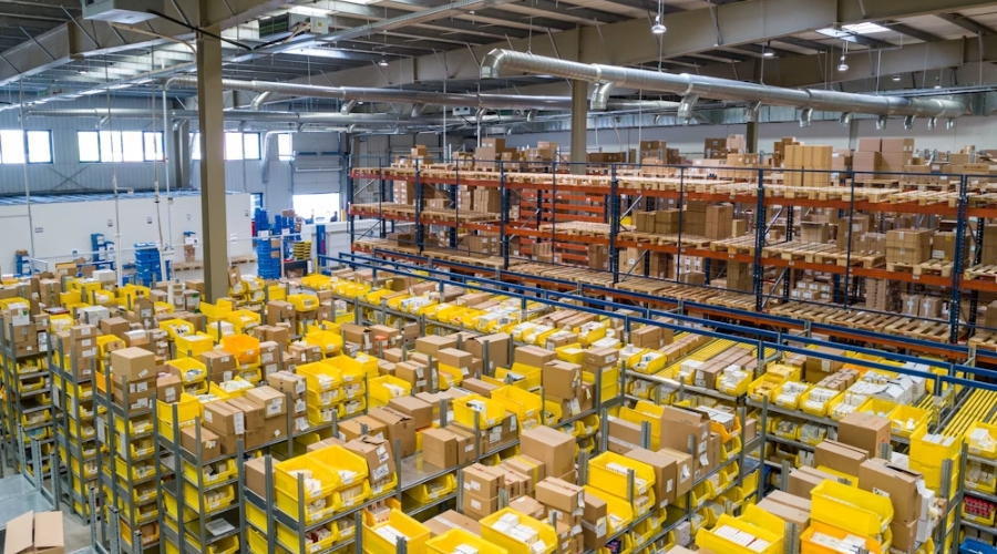 Coordinated commercial furniture delivery logistics