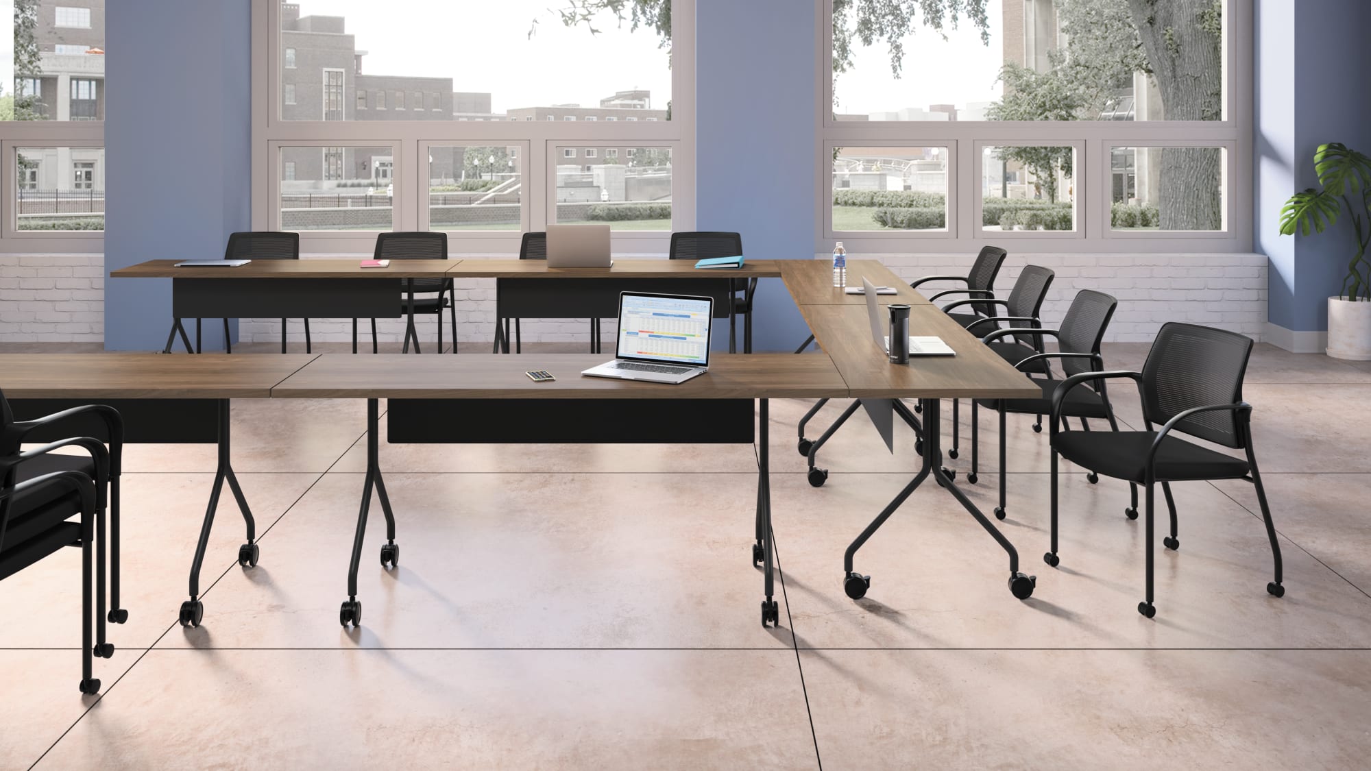 Reconfigurable room for group workshops