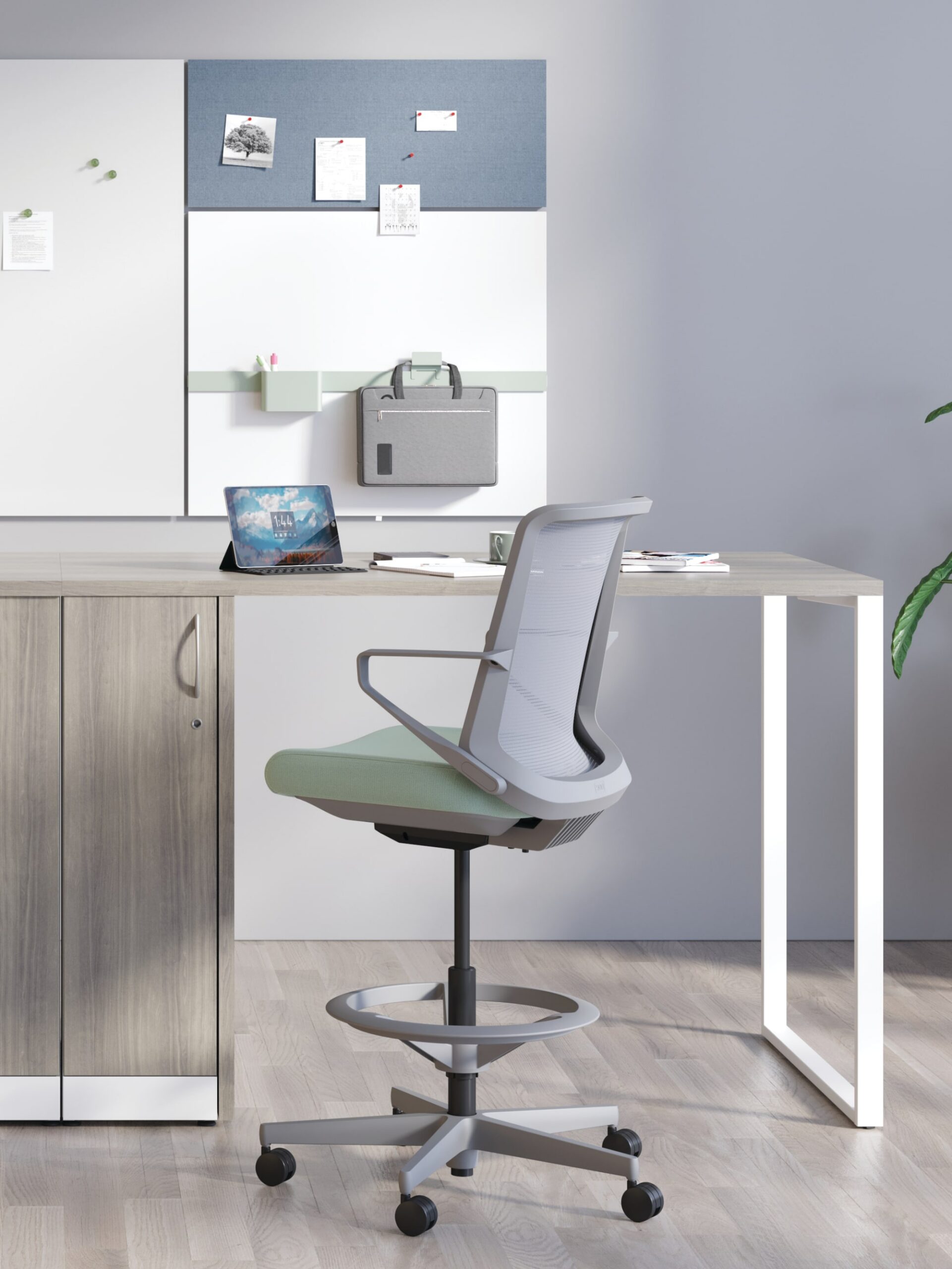 Cliq by HON