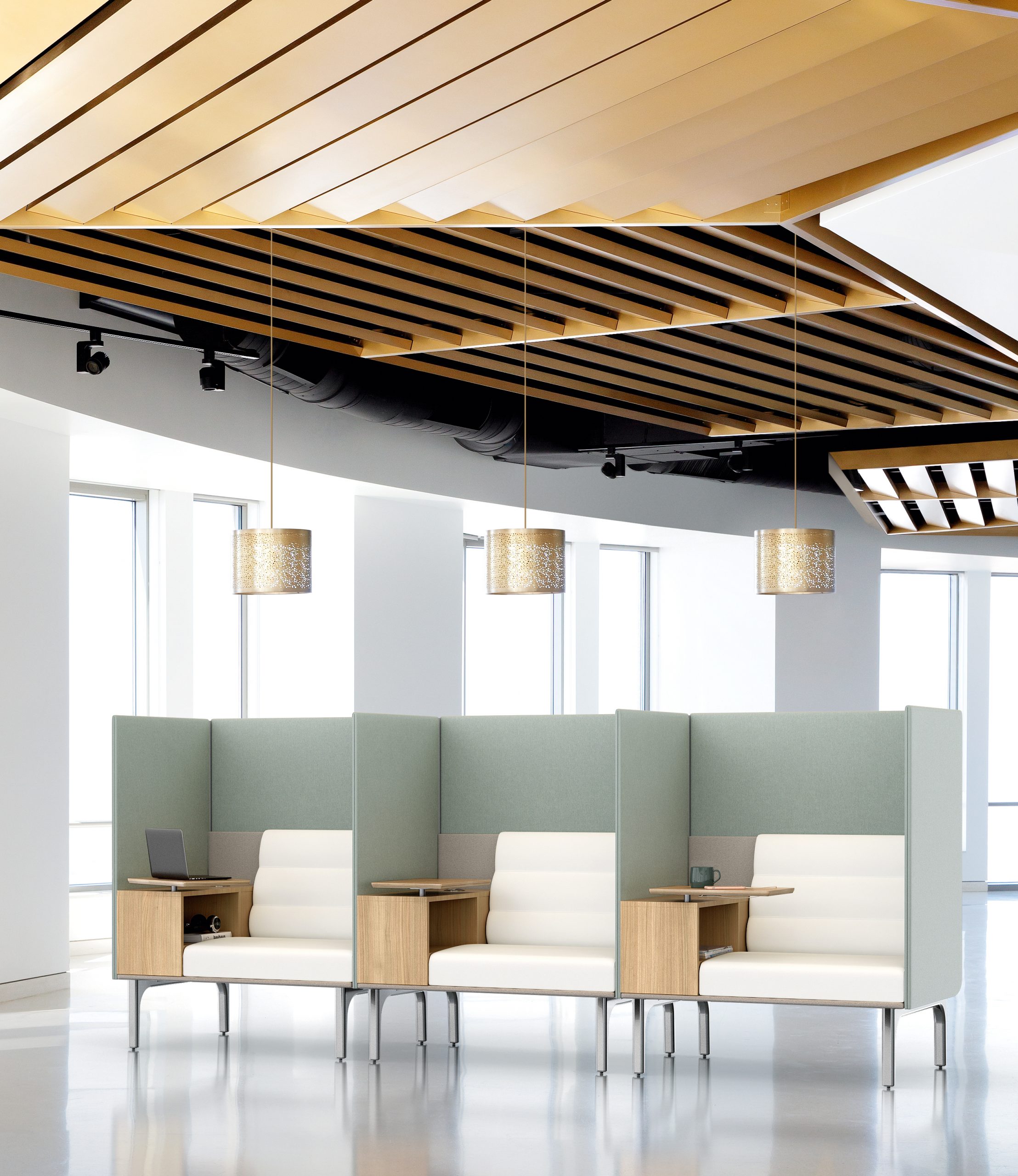 Private touchdown space for concentrated work