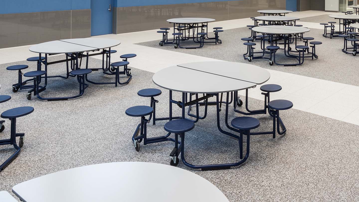 Flexible dining tables and seating