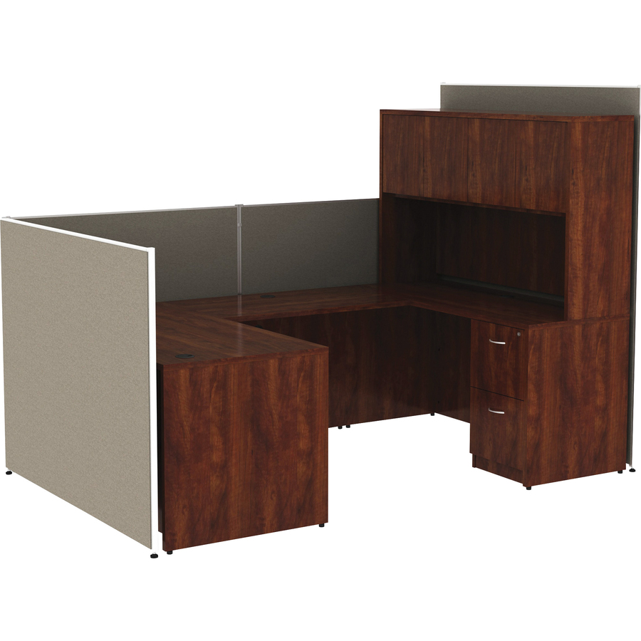 Lorell modular panels in a grouped workstation layout