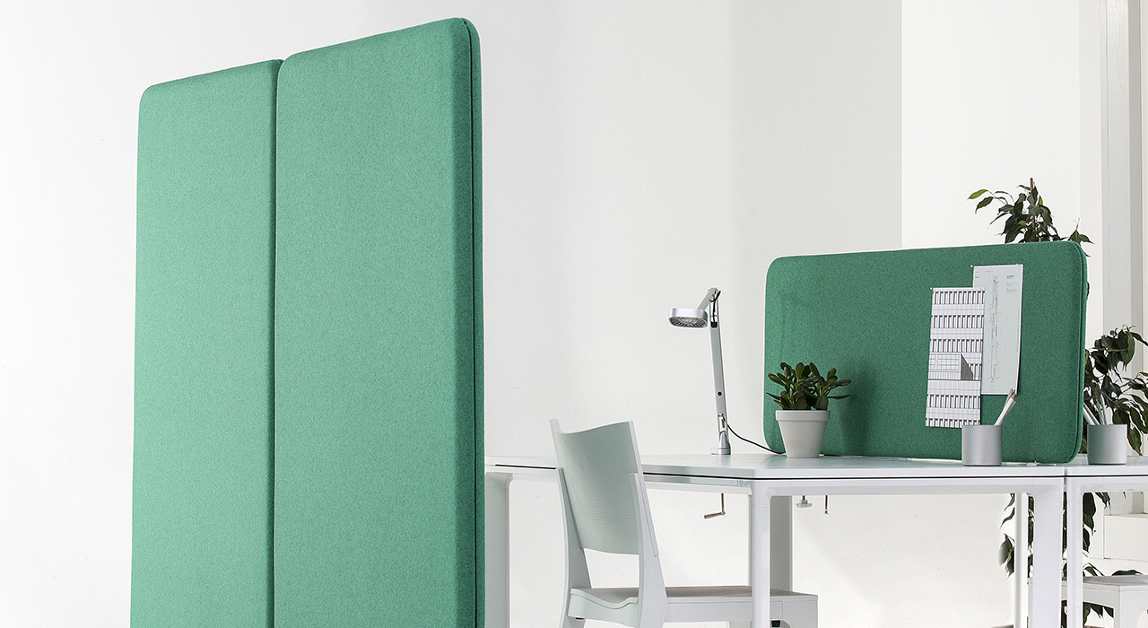 Desk Screens & Dividers acoustic installation