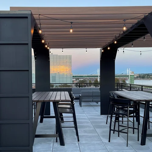 Parcel commercial outdoor picnic table