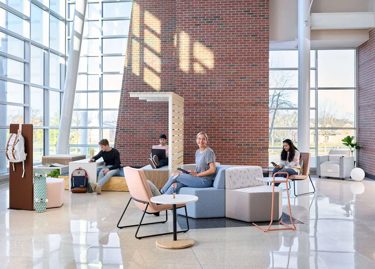 Social & Collaborative Spaces inspiration image 9